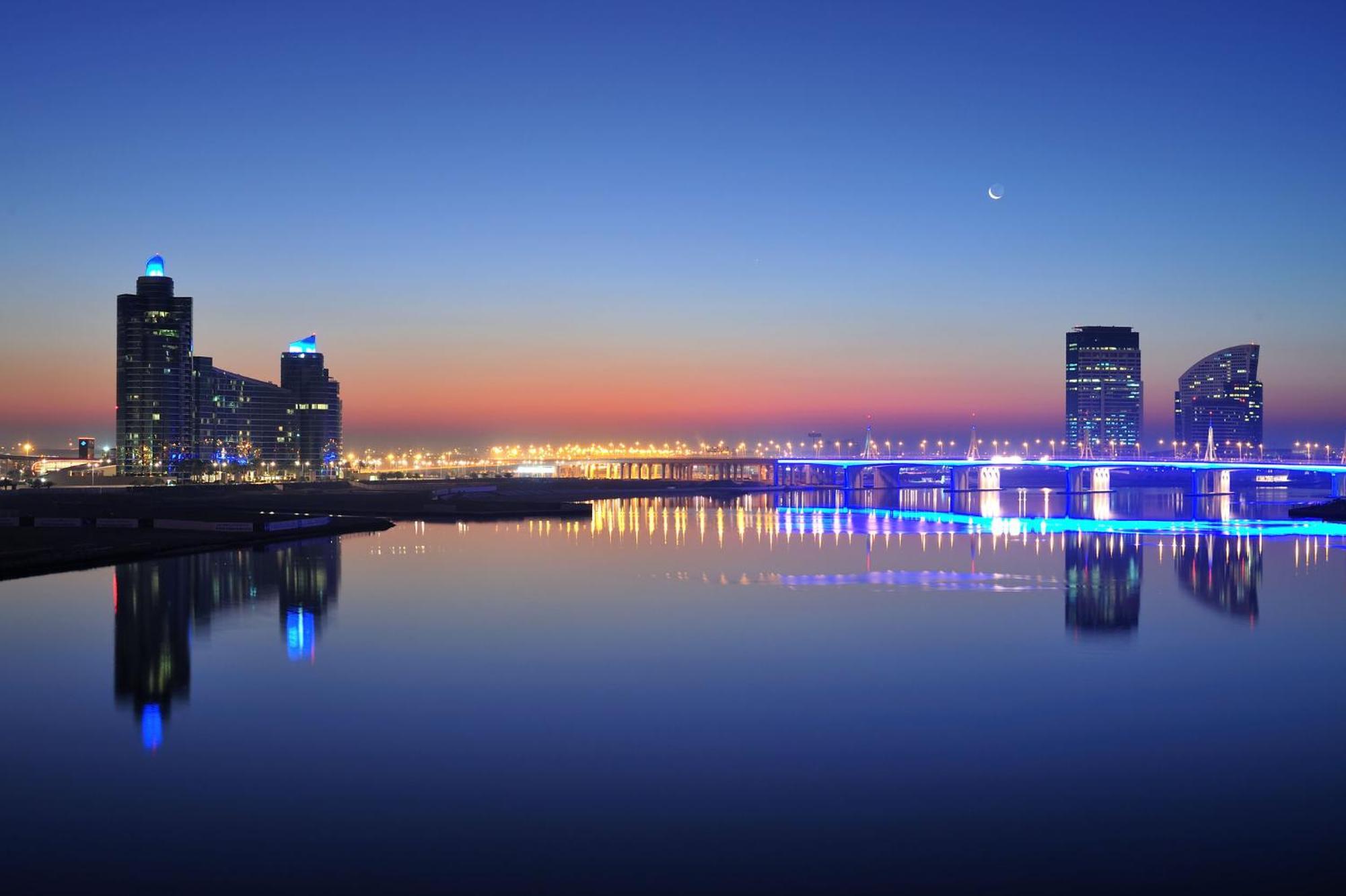 Intercontinental Residence Suites Dubai Festival City By Ihg Bagian luar foto Mölnycke